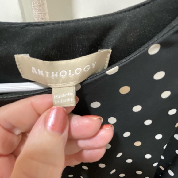 Two tone dots . Beautiful dress - Picture 6 of 6